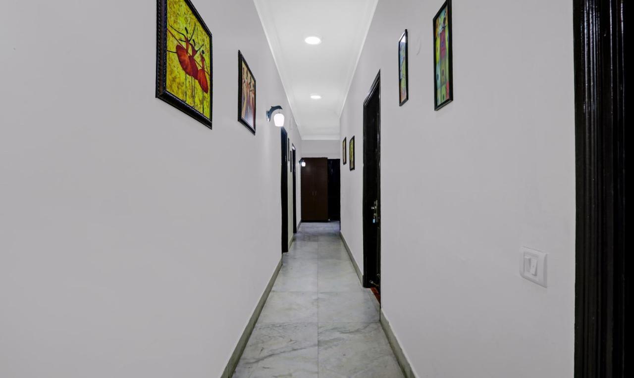 Itsy Hotels Connaught Mews Neu-Delhi Exterior foto